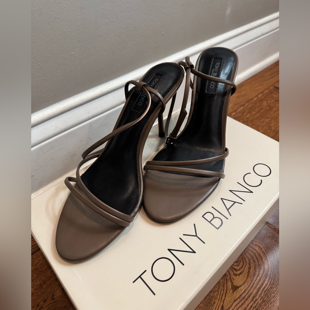 Tony Bianco Mariah Sandal in Liqueur Nappa- Strappy Heels- LIKE NEW W BOX
